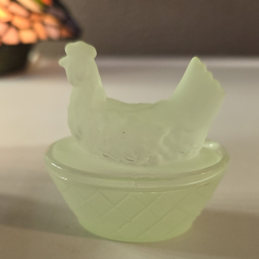 Glowing Glass Mini Hen on Nest Figurine - Pale Green